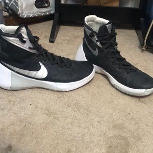 2015 Hyperdunk basketball shoes size:8